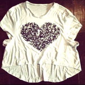 Cropped Knit T-Shirt with Silver Sequin Heart